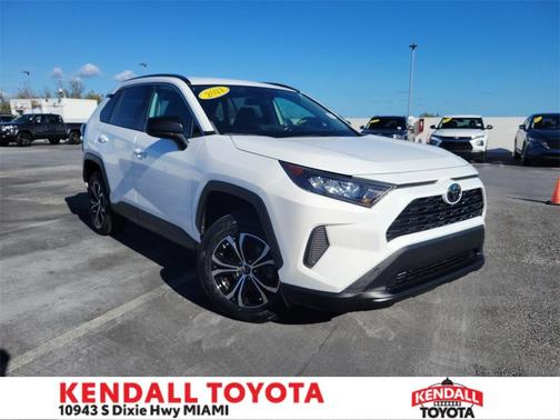 2021 Toyota RAV4 LE
