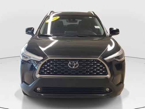 2022 Toyota Corolla Cross XLE