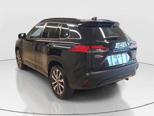 2022 Toyota Corolla Cross XLE