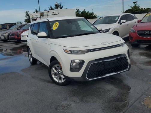 2022 Kia Soul LX