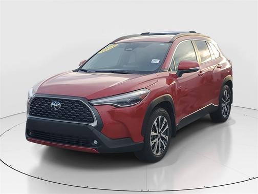 2023 Toyota Corolla Cross XLE