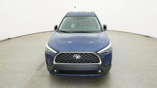 2025 Toyota Corolla Cross XLE