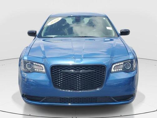 Frostbite 2022 Chrysler 300 Touring