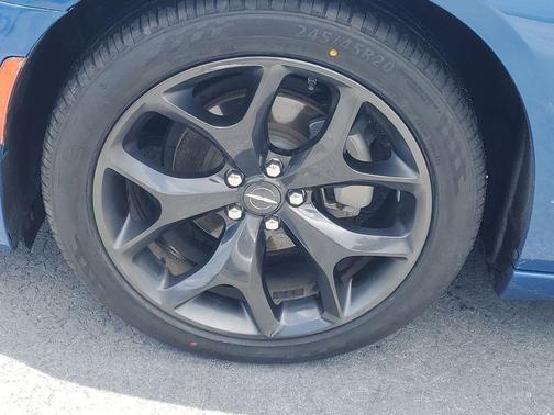 Frostbite 2022 Chrysler 300 Touring