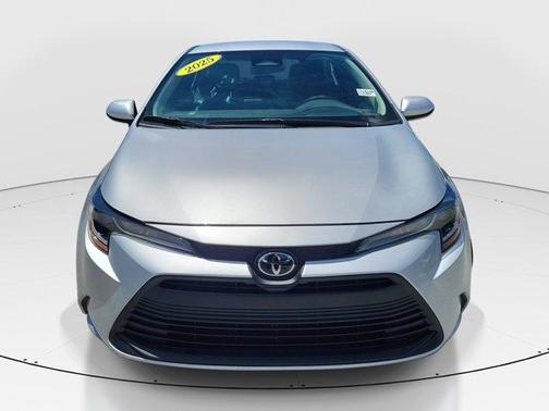 Classic Silver Metallic 2025 Toyota Corolla LE