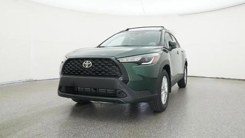 2025 Toyota Corolla Cross LE