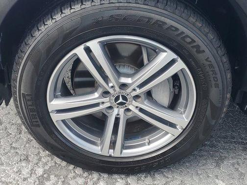 2021 Mercedes-Benz GLC 300 Base 4MATIC