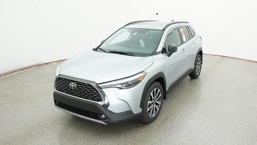2025 Toyota Corolla Cross XLE