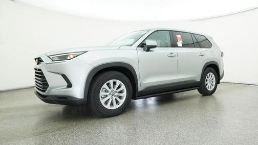 2026 Toyota Highlander 