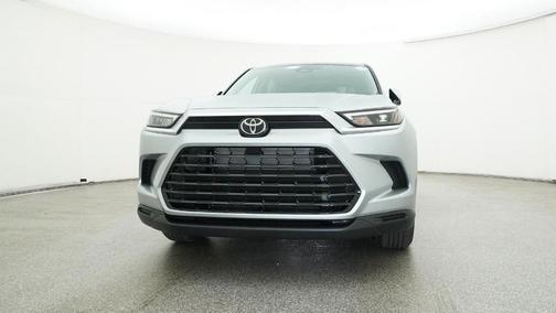 2026 Toyota Highlander 