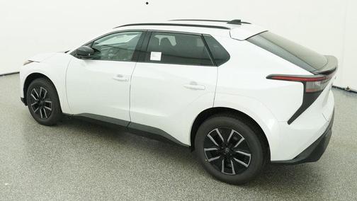 Pearl 2026 Toyota bZ XLE PLUS