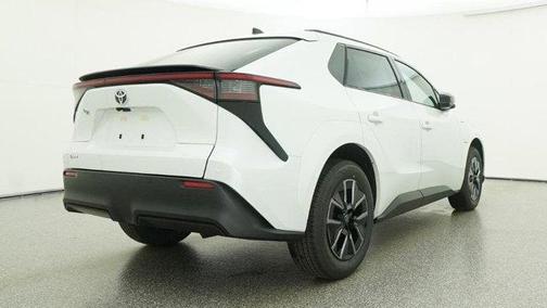 Pearl 2026 Toyota bZ XLE PLUS