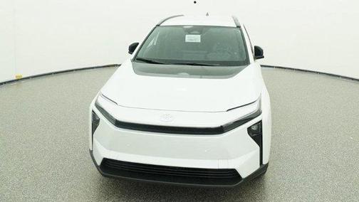 Pearl 2026 Toyota bZ XLE PLUS