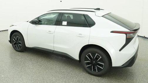 Pearl 2026 Toyota bZ XLE PLUS