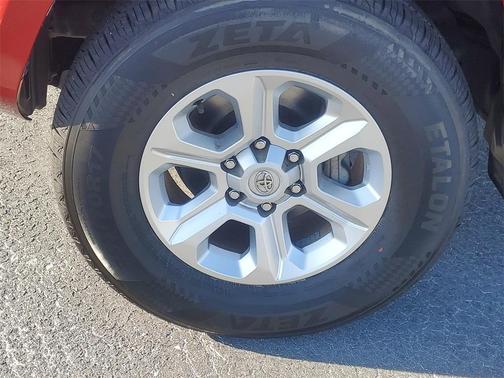 2022 Toyota 4Runner SR5