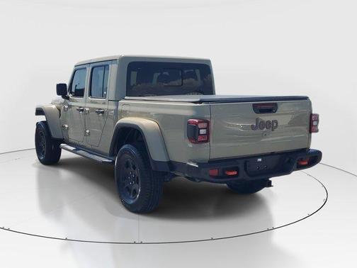 Limited Edition Gobi Clearcoat 2022 Jeep Gladiator Mojave