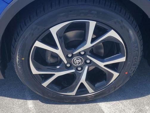 Blue 2019 Toyota C-HR XLE