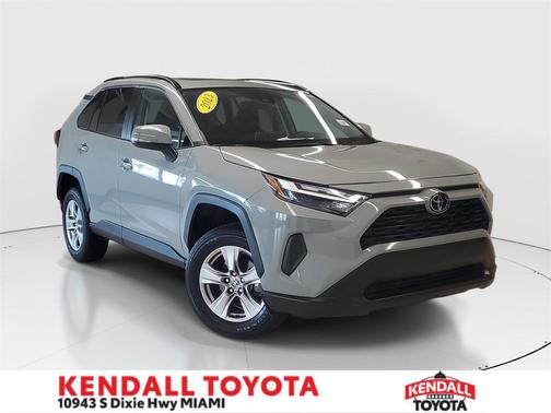 2023 Toyota RAV4 XLE