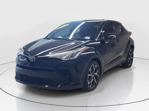 Black 2021 Toyota C-HR XLE