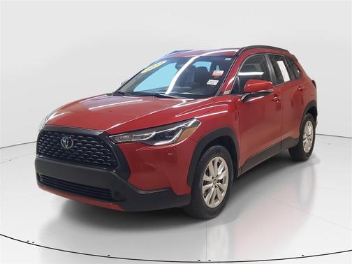 2023 Toyota Corolla Cross LE