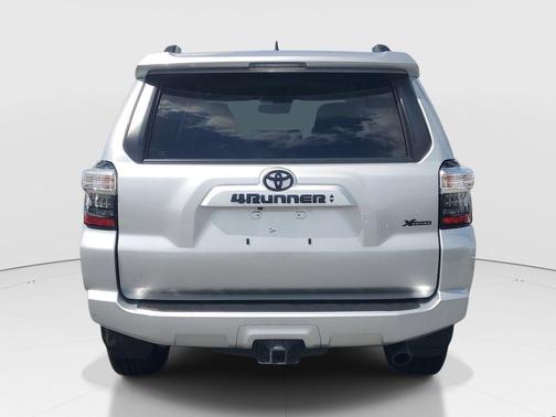 Classic Silver Metallic 2022 Toyota 4Runner SR5