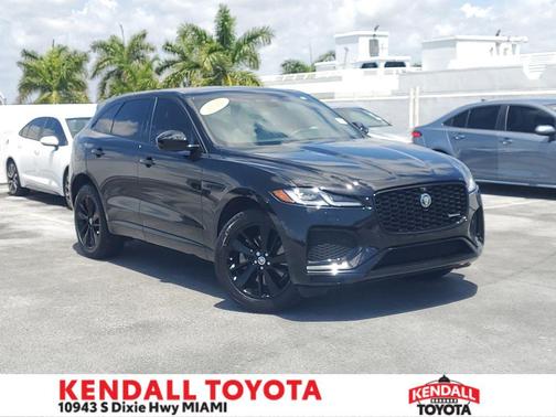 Santorini Black 2025 Jaguar F-PACE P250 R-Dynamic S