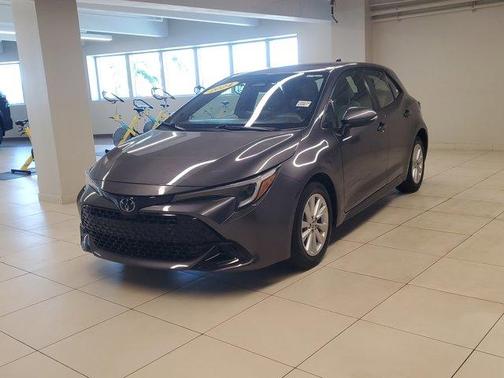2024 Toyota Corolla Hatchback SE