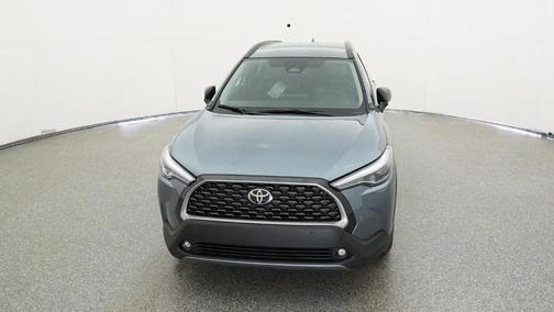 2025 Toyota Corolla Cross XLE