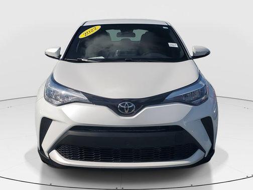 2022 Toyota C-HR XLE
