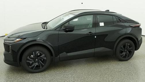 Midnight Black 2026 Toyota C-HR SE