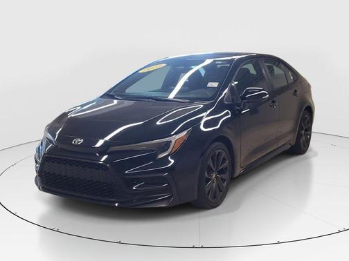 Midnight Black Metallic 2023 Toyota Corolla SE