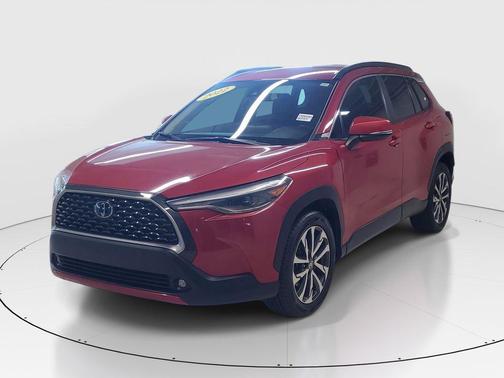 Barcelona Red Metallic 2022 Toyota Corolla Cross XLE