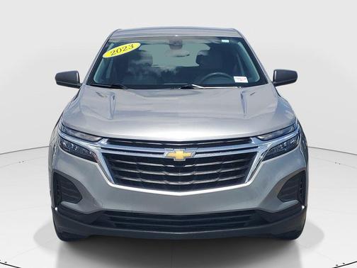 Sterling Gray Metallic 2023 Chevrolet Equinox LS
