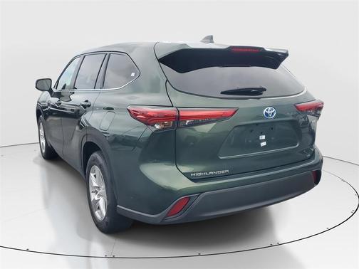 2023 Toyota Highlander Hybrid LE