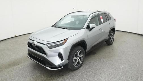 2025 Toyota RAV4 Plug-In Hybrid SE