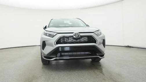 2025 Toyota RAV4 Plug-In Hybrid SE