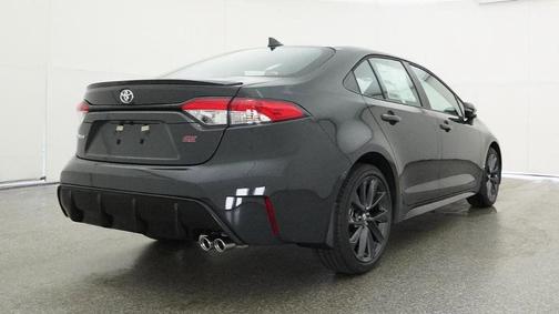 UNDERGROUND 2026 Toyota Corolla SE