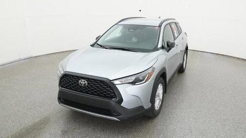 2025 Toyota Corolla Cross LE