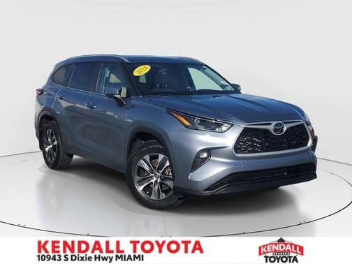 2024 Toyota Highlander LE