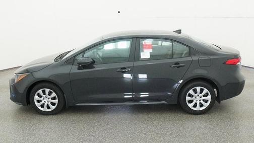 UNDERGROUND 2026 Toyota Corolla LE