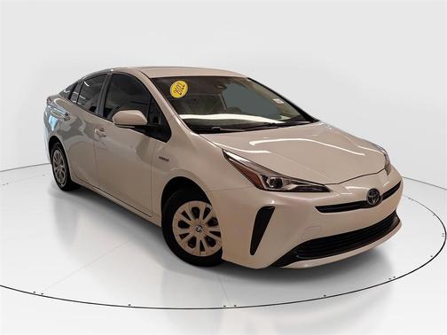 2022 Toyota Prius L