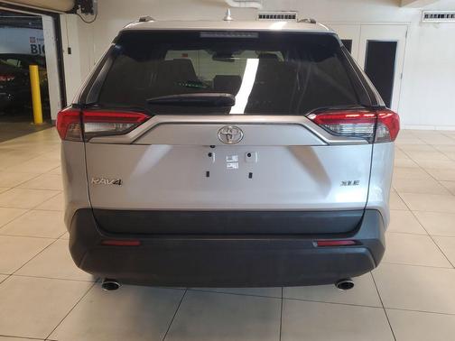 Silver Sky Metallic 2023 Toyota RAV4 XLE