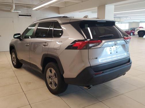 Silver Sky Metallic 2023 Toyota RAV4 XLE