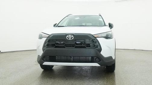 Pearl 2026 Toyota Corolla Cross LE