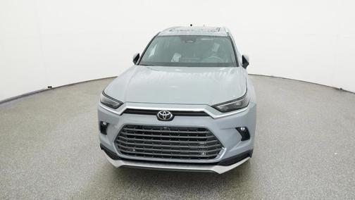 2026 Toyota Highlander 