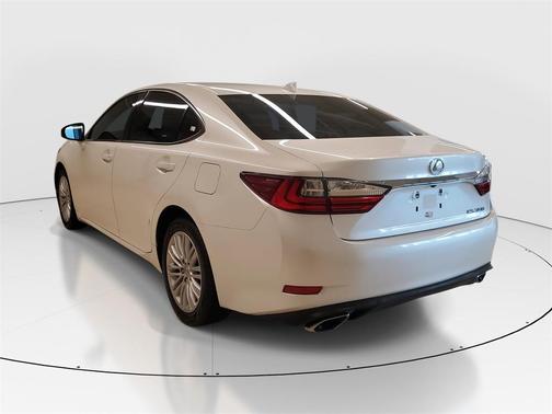 2018 Lexus ES 350 Base