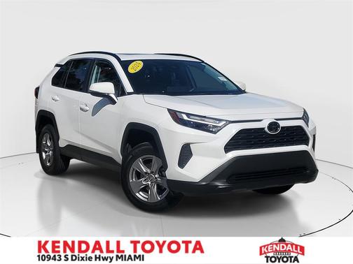 2024 Toyota RAV4 XLE
