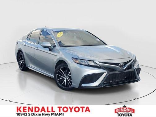 2023 Toyota Camry SE