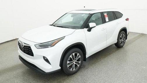 White 2026 Toyota Highlander XLE