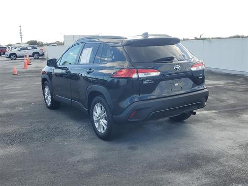 2022 Toyota Corolla Cross LE